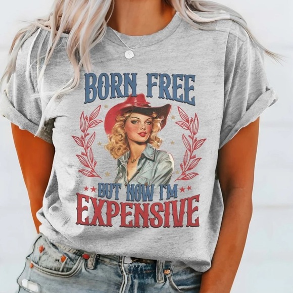 Gildan Comfort Colors Tops - VGC “Born Free But Now I’m Expensive” Gray T-Shirt. Size Medium.💎💵🩶